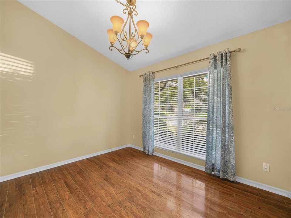 待售: $399,000 (3 贝兹, 2 浴室, 2318 平方英尺)