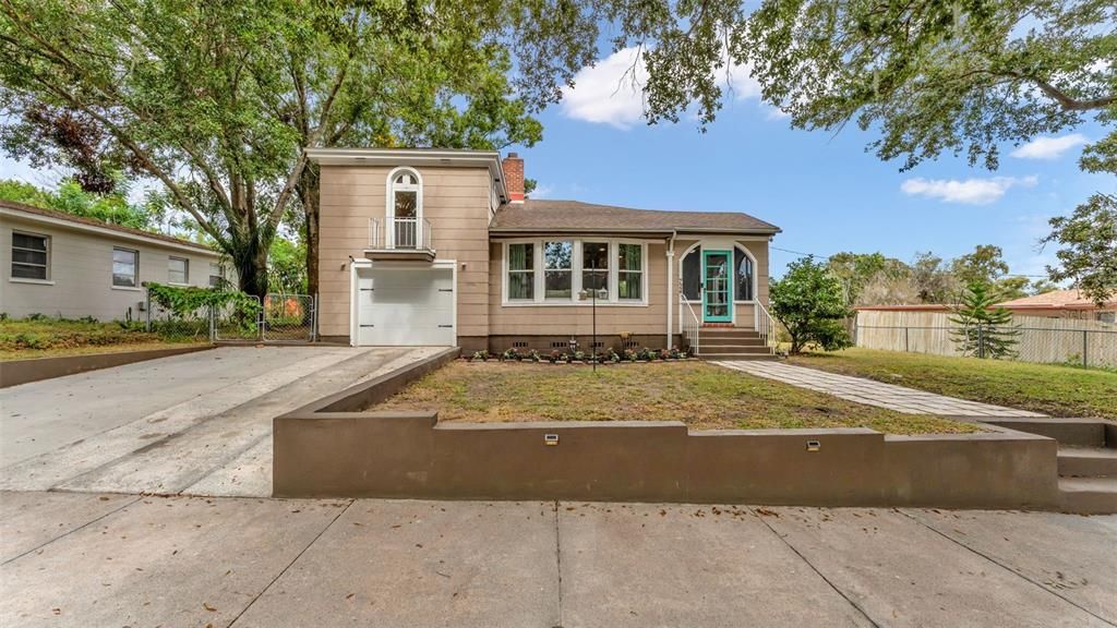 最近售出: $259,900 (2 贝兹, 2 浴室, 1419 平方英尺)