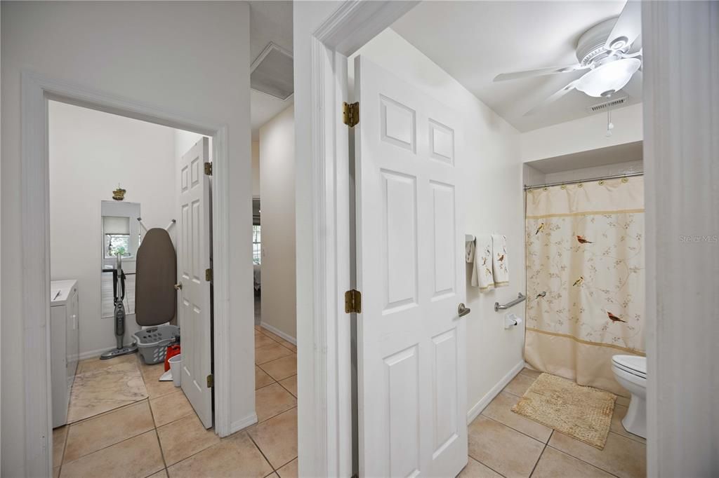 Activo con contrato: $499,000 (4 camas, 2 baños, 2308 Pies cuadrados)