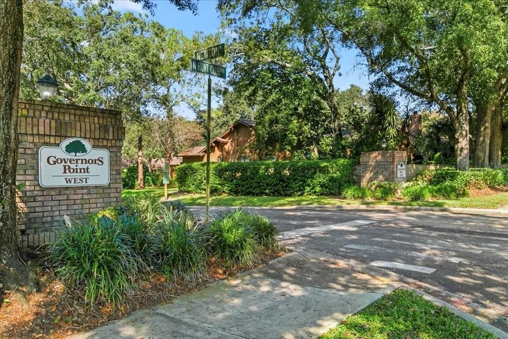 Active With Contract: $340,000 (3 beds, 2 baths, 1540 Square Feet)