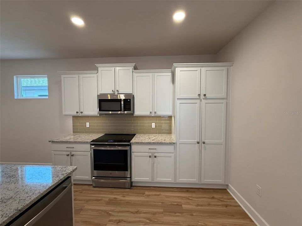 En Venta: $388,640 (3 camas, 2 baños, 1530 Pies cuadrados)