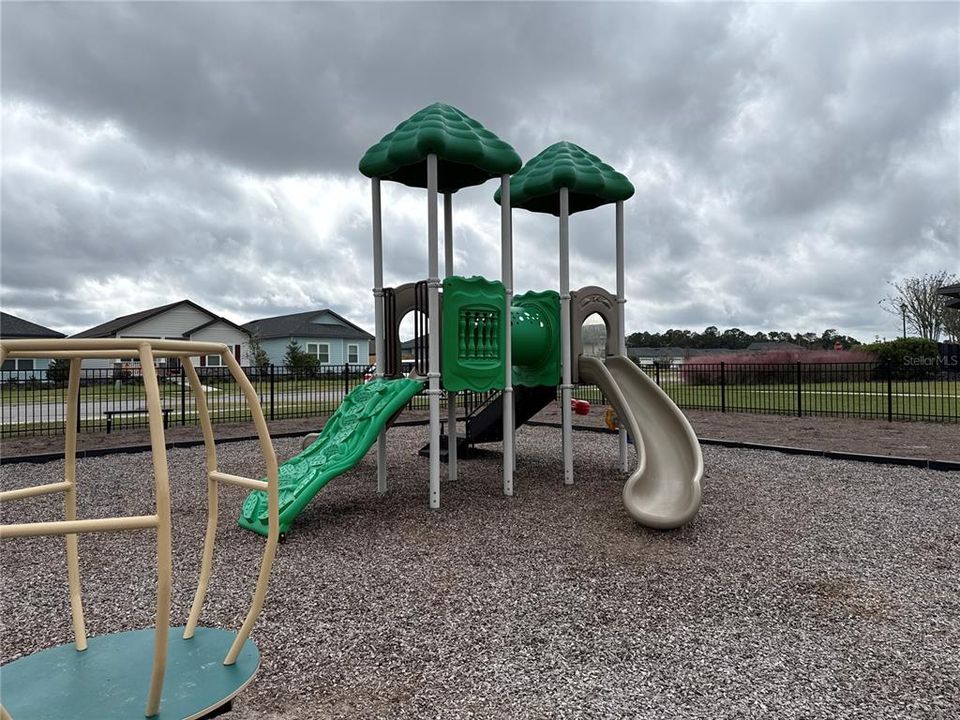 En Venta: $388,640 (3 camas, 2 baños, 1530 Pies cuadrados)