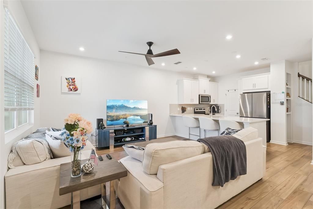 En Venta: $430,000 (3 camas, 2 baños, 1491 Pies cuadrados)