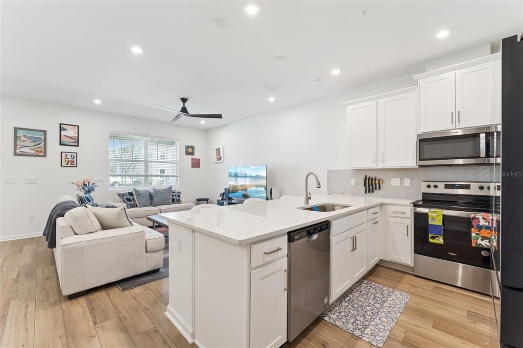 En Venta: $430,000 (3 camas, 2 baños, 1491 Pies cuadrados)