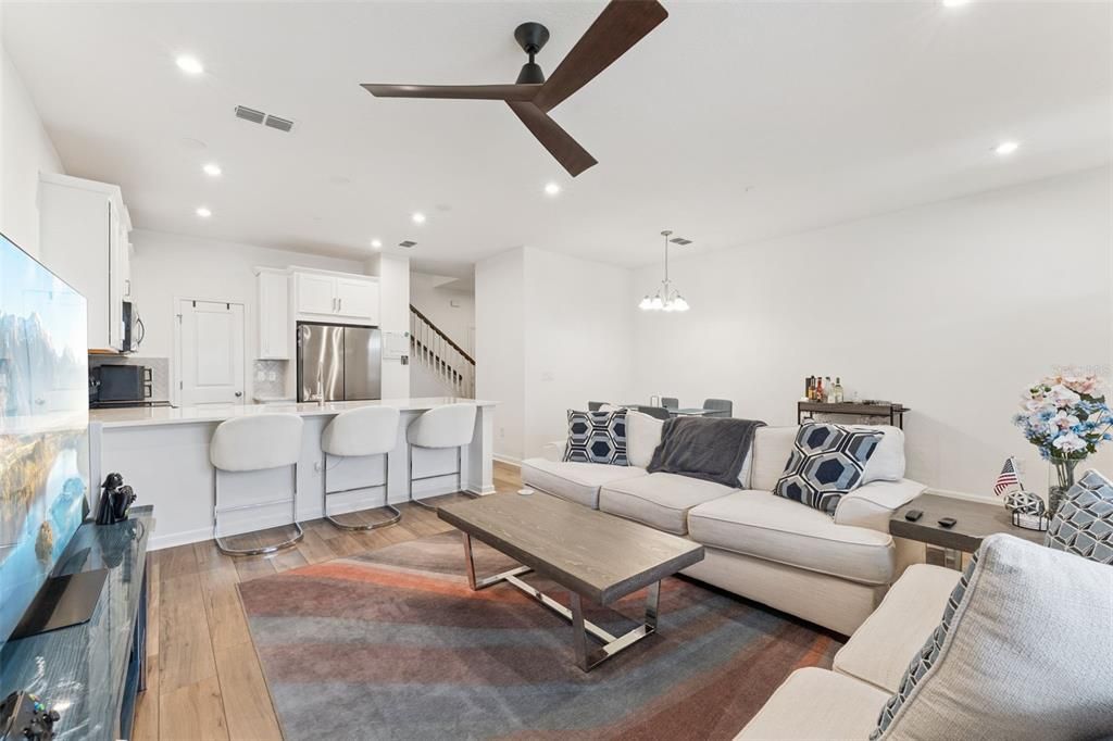 En Venta: $430,000 (3 camas, 2 baños, 1491 Pies cuadrados)