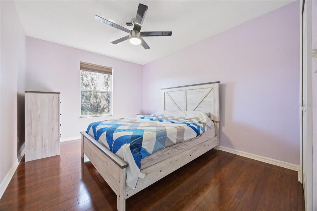 Active With Contract: $299,900 (3 beds, 2 baths, 1872 Square Feet)