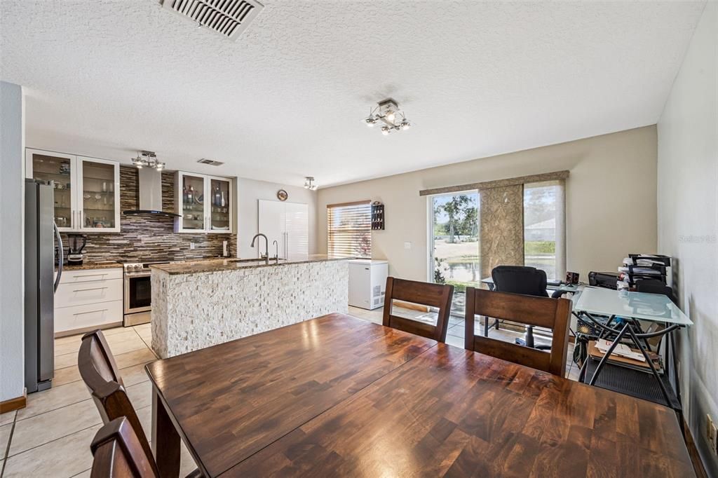 Active With Contract: $299,900 (3 beds, 2 baths, 1872 Square Feet)