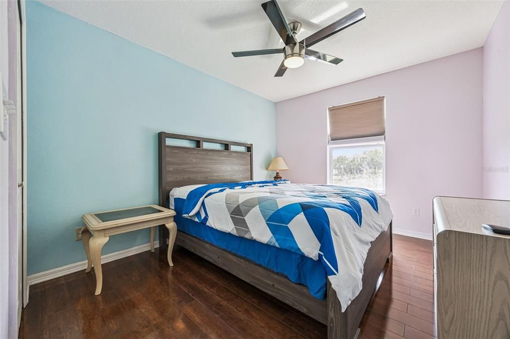 Active With Contract: $299,900 (3 beds, 2 baths, 1872 Square Feet)