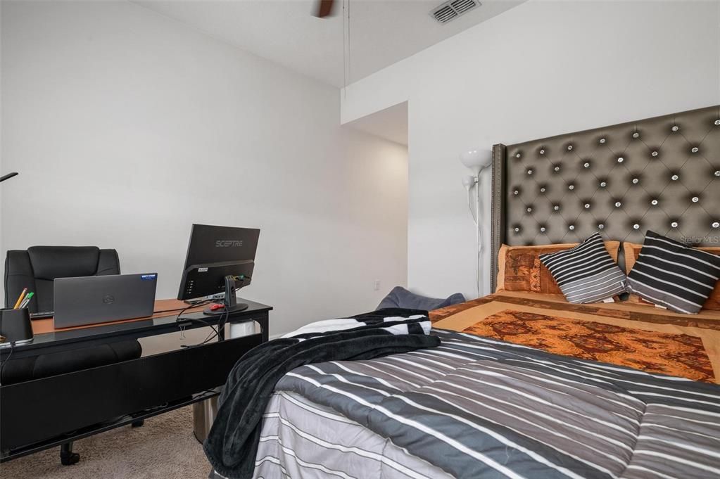 出租: $2,495 (3 贝兹, 2 浴室, 1679 平方英尺)