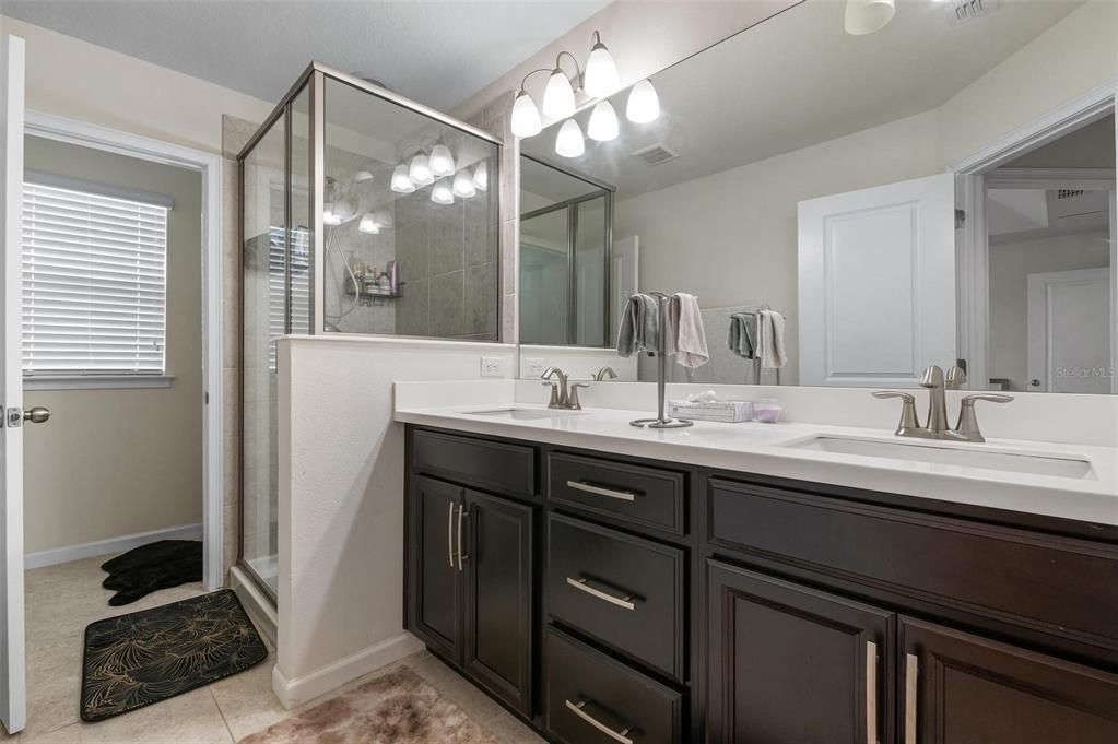 出租: $2,495 (3 贝兹, 2 浴室, 1679 平方英尺)