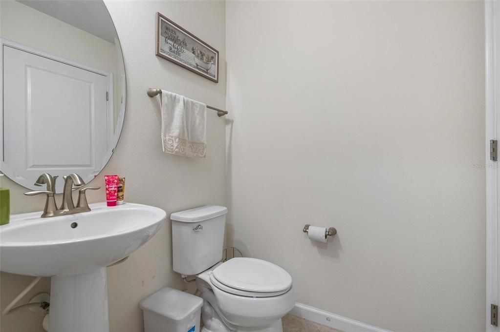 出租: $2,495 (3 贝兹, 2 浴室, 1679 平方英尺)