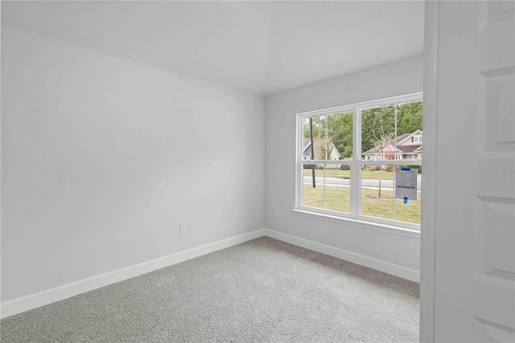 For Sale: $371,650 (4 beds, 2 baths, 1820 Square Feet)