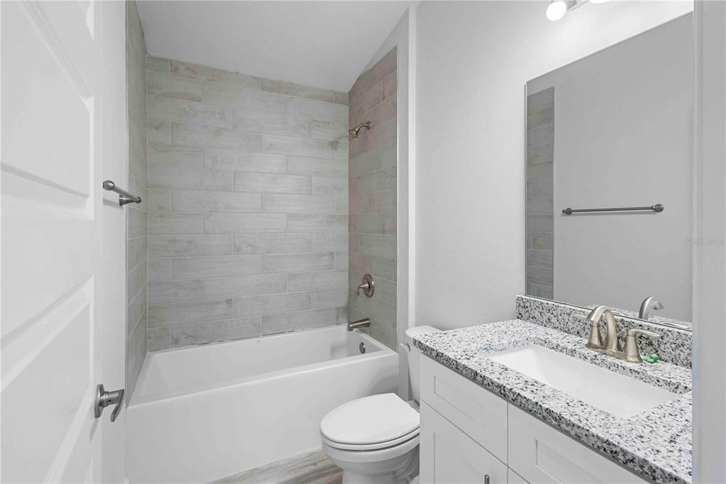 For Sale: $371,650 (4 beds, 2 baths, 1820 Square Feet)