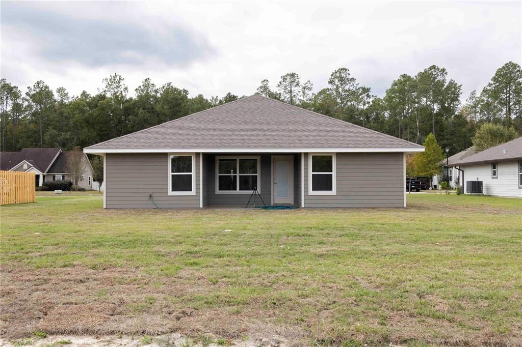 For Sale: $371,650 (4 beds, 2 baths, 1820 Square Feet)