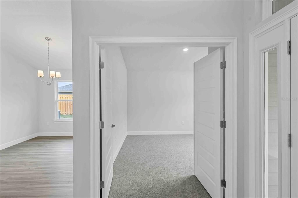 For Sale: $371,650 (4 beds, 2 baths, 1820 Square Feet)