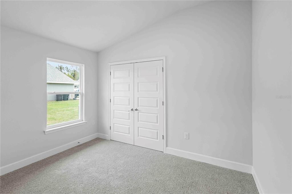 For Sale: $371,650 (4 beds, 2 baths, 1820 Square Feet)