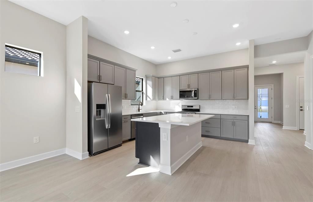 For Sale: $785,000 (2 beds, 2 baths, 1670 Square Feet)