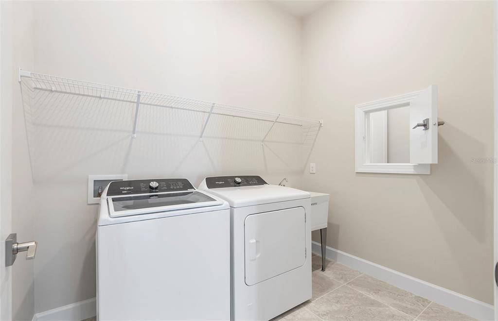 For Sale: $785,000 (2 beds, 2 baths, 1670 Square Feet)