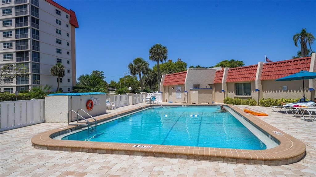 待售: $269,000 (2 贝兹, 2 浴室, 1169 平方英尺)