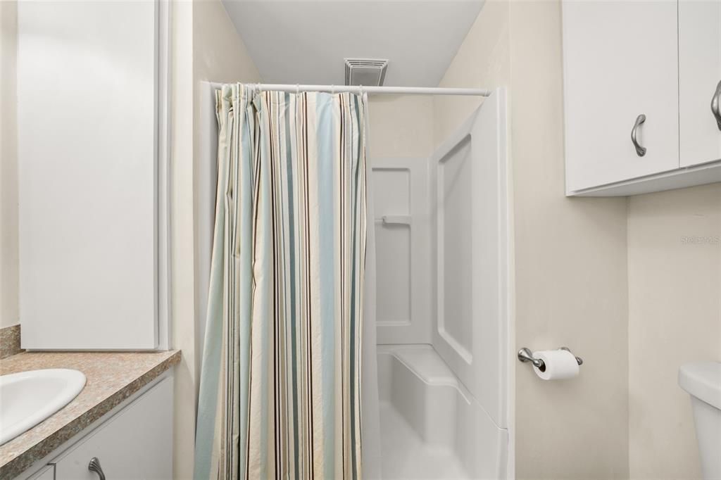 For Sale: $64,900 (2 beds, 1 baths, 672 Square Feet)