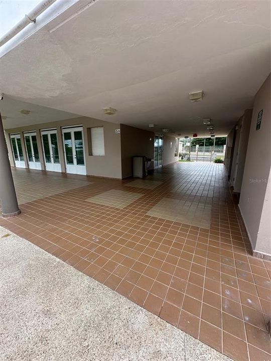 Active With Contract: $280,000 (3 beds, 2 baths, 1845 Square Feet)