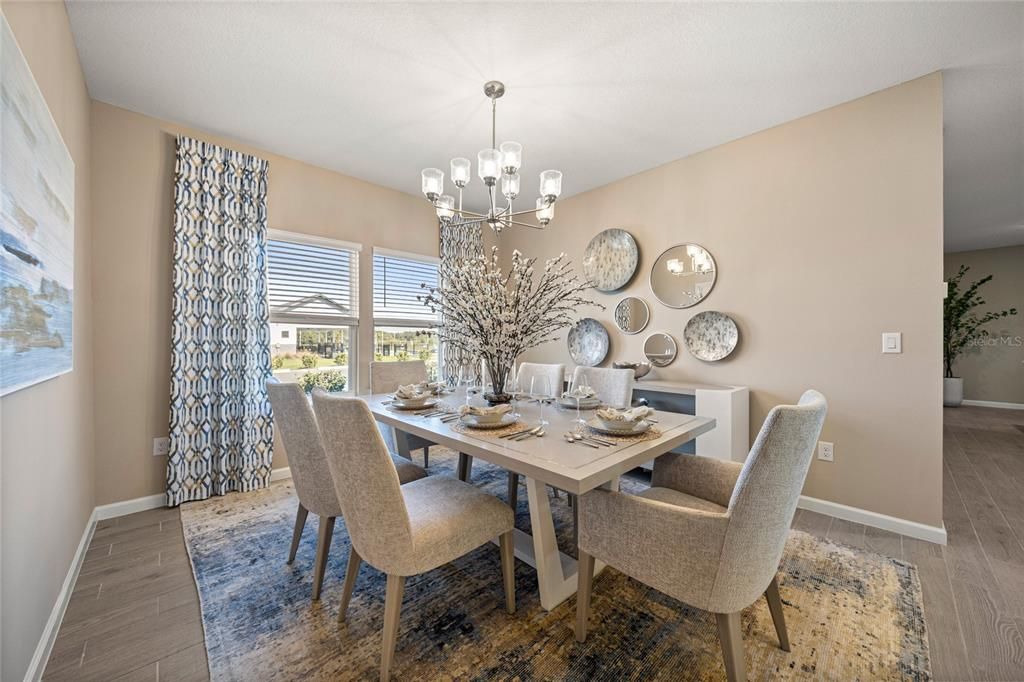 待售: $359,990 (4 贝兹, 3 浴室, 2173 平方英尺)