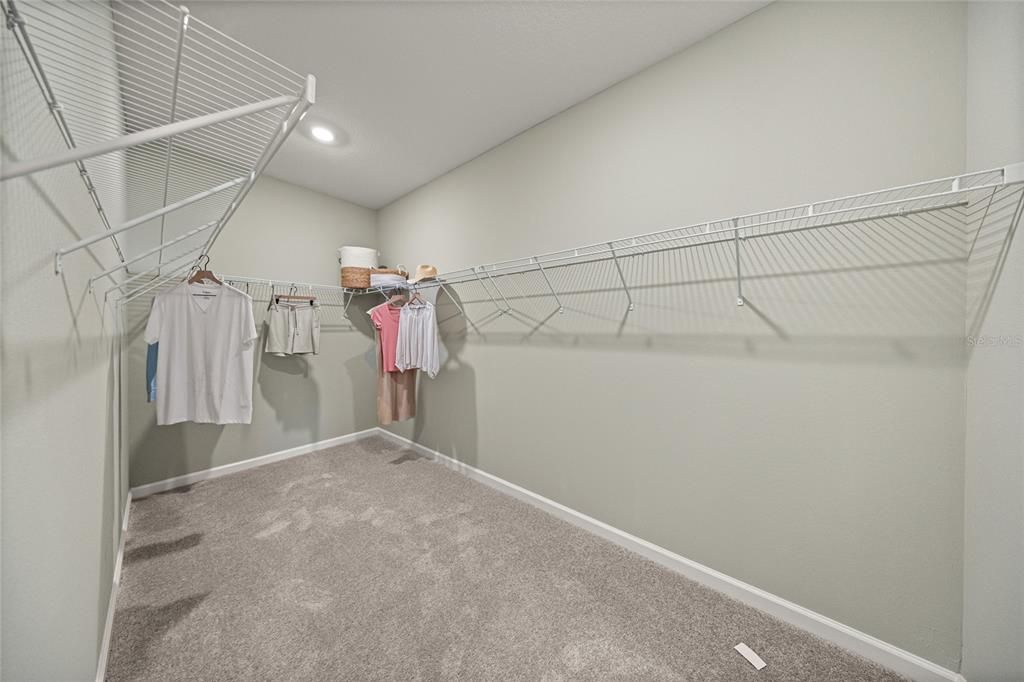 待售: $359,990 (4 贝兹, 3 浴室, 2173 平方英尺)