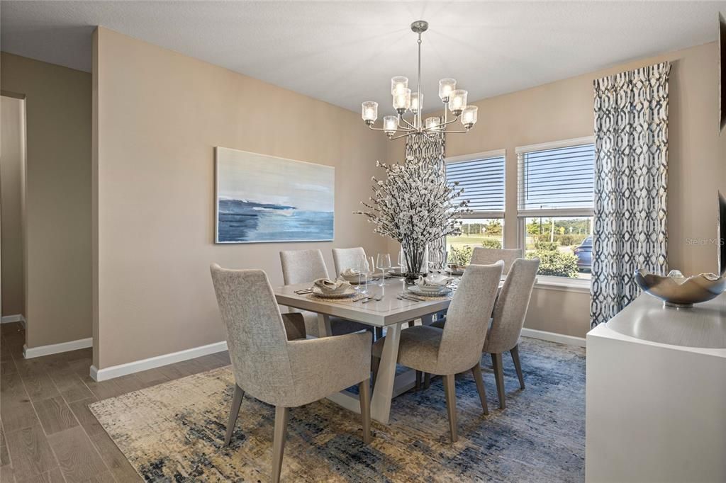 待售: $359,990 (4 贝兹, 3 浴室, 2173 平方英尺)