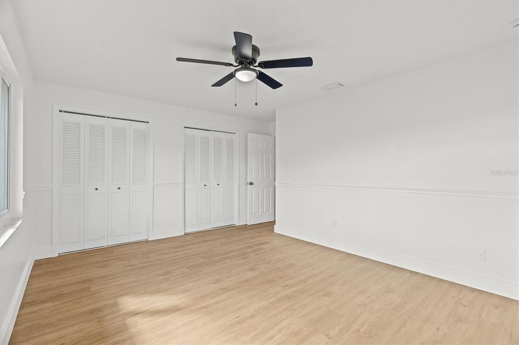 Active With Contract: $319,000 (3 beds, 2 baths, 1742 Square Feet)