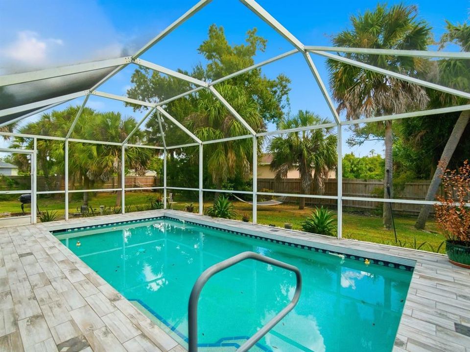 For Sale: $344,900 (3 beds, 2 baths, 1110 Square Feet)