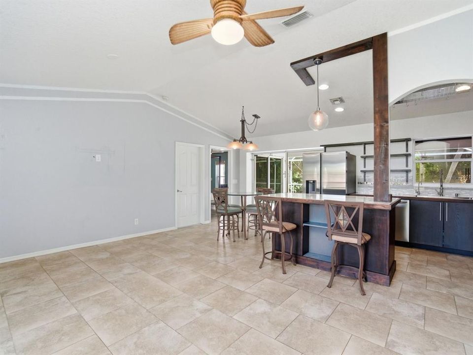 For Sale: $344,900 (3 beds, 2 baths, 1110 Square Feet)