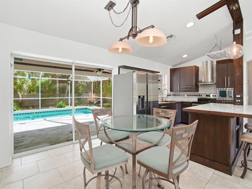 For Sale: $344,900 (3 beds, 2 baths, 1110 Square Feet)