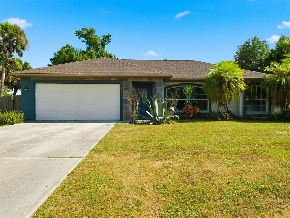 For Sale: $344,900 (3 beds, 2 baths, 1110 Square Feet)