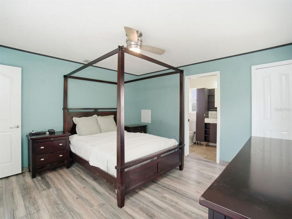 For Sale: $344,900 (3 beds, 2 baths, 1110 Square Feet)