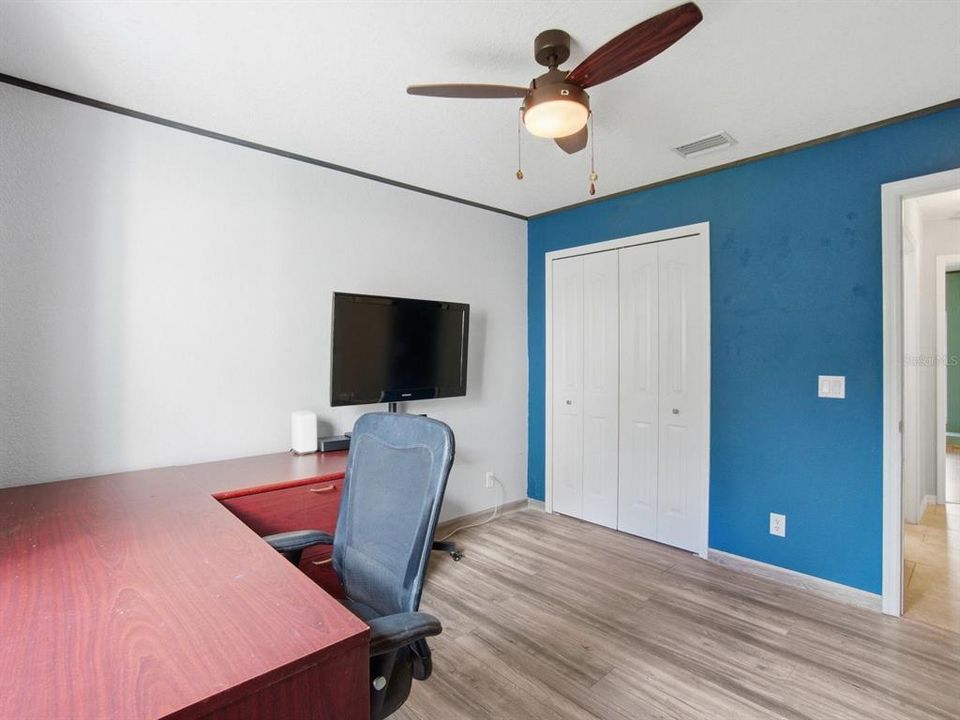 For Sale: $344,900 (3 beds, 2 baths, 1110 Square Feet)