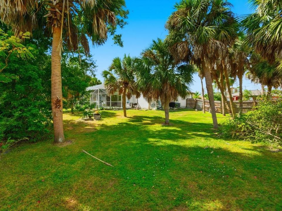 For Sale: $344,900 (3 beds, 2 baths, 1110 Square Feet)