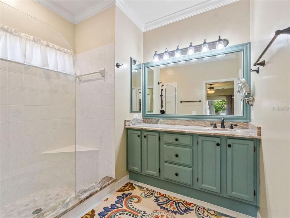 For Sale: $415,000 (3 beds, 2 baths, 1563 Square Feet)