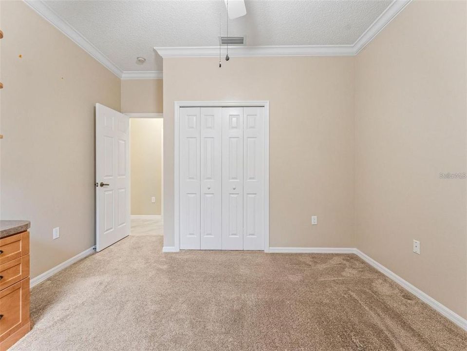 For Sale: $415,000 (3 beds, 2 baths, 1563 Square Feet)