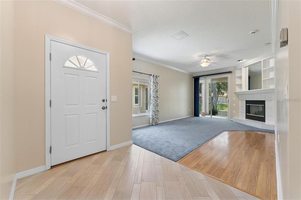 For Sale: $415,000 (3 beds, 2 baths, 1563 Square Feet)