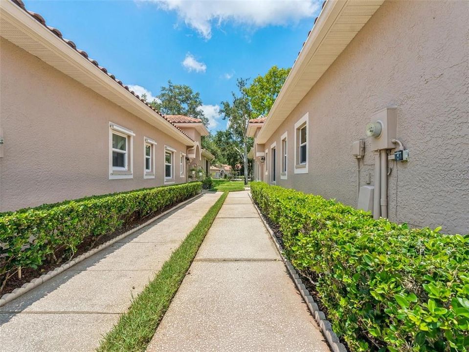 For Sale: $415,000 (3 beds, 2 baths, 1563 Square Feet)