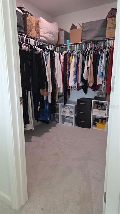 For Rent: $2,550 (4 beds, 3 baths, 1897 Square Feet)