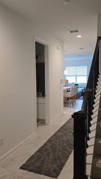 For Rent: $2,550 (4 beds, 3 baths, 1897 Square Feet)