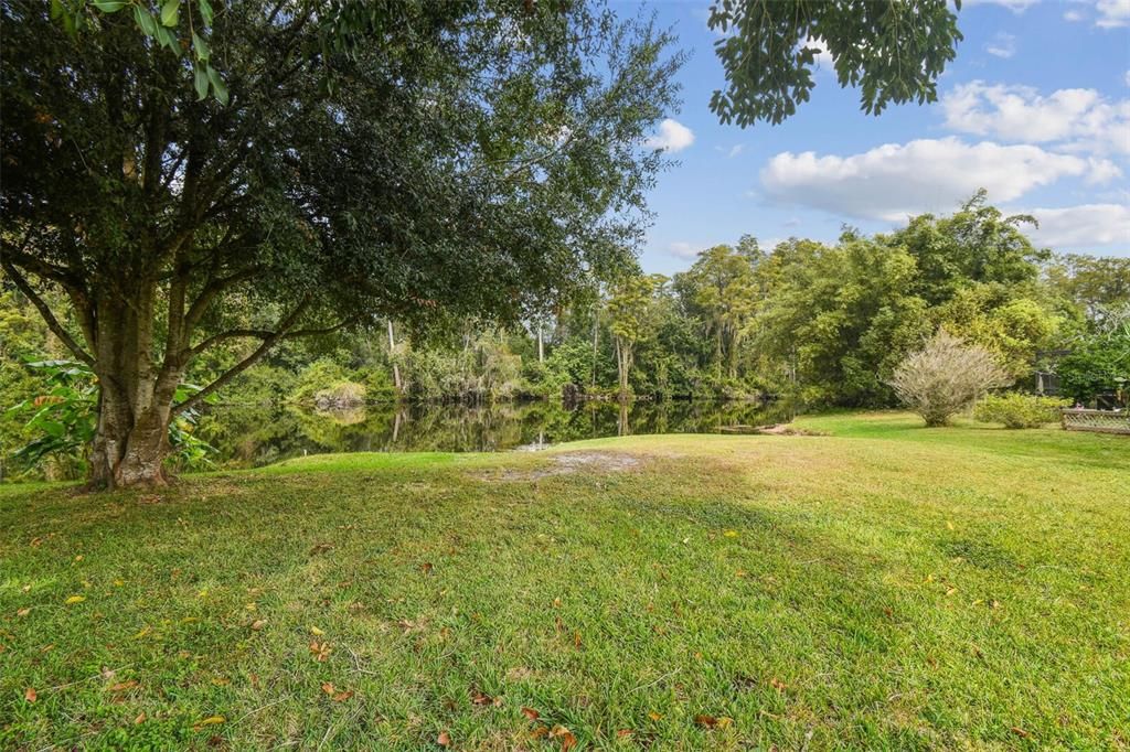 Под контрактом: $320,000 (2 спален, 2 ванн, 1358 Квадратных фут)