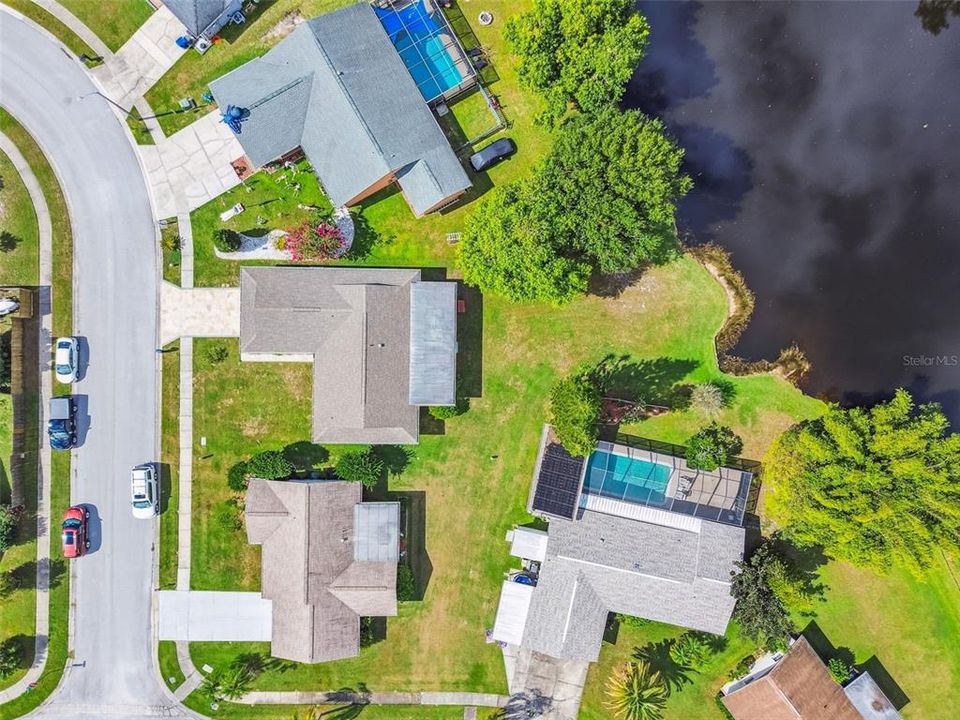 Под контрактом: $320,000 (2 спален, 2 ванн, 1358 Квадратных фут)