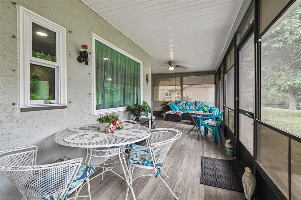 Под контрактом: $320,000 (2 спален, 2 ванн, 1358 Квадратных фут)