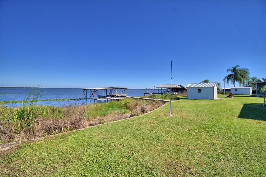 待售: $335,000 (3 贝兹, 1 浴室, 1048 平方英尺)