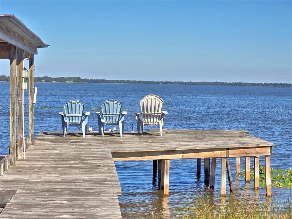 待售: $335,000 (3 贝兹, 1 浴室, 1048 平方英尺)