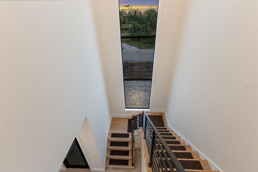 For Sale: $3,190,000 (3 beds, 3 baths, 3428 Square Feet)