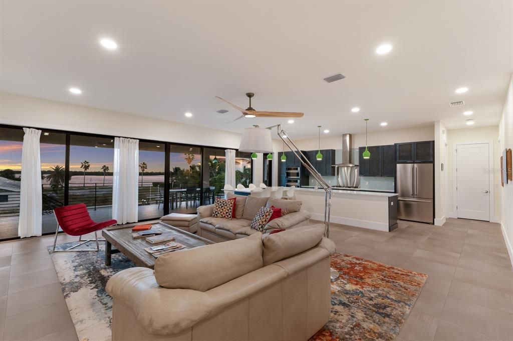 For Sale: $3,190,000 (3 beds, 3 baths, 3428 Square Feet)