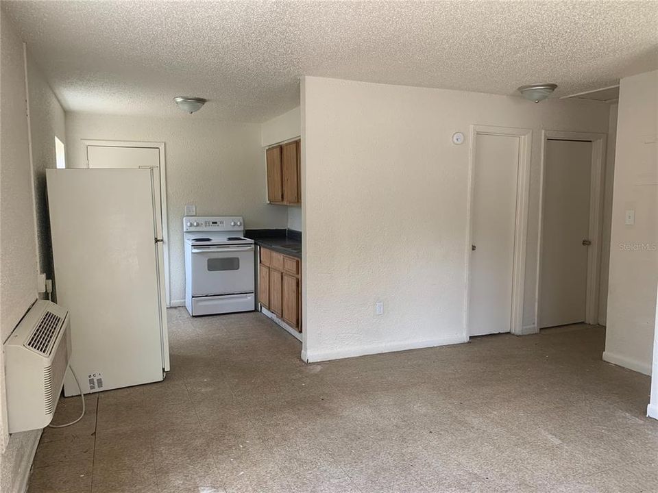 В аренду: $600 (2 спален, 1 ванн, 672 Квадратных фут)